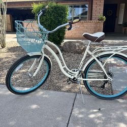 Schwinn 7 Speed Cruiser - MAKE AN OFFER!