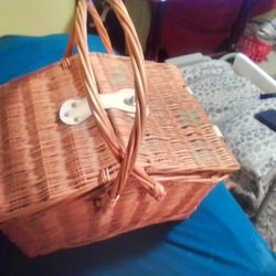 Rattan Folding Picnic Basket
