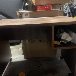 Wood Desk Good Condition