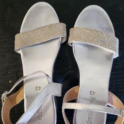 Silver Wedges