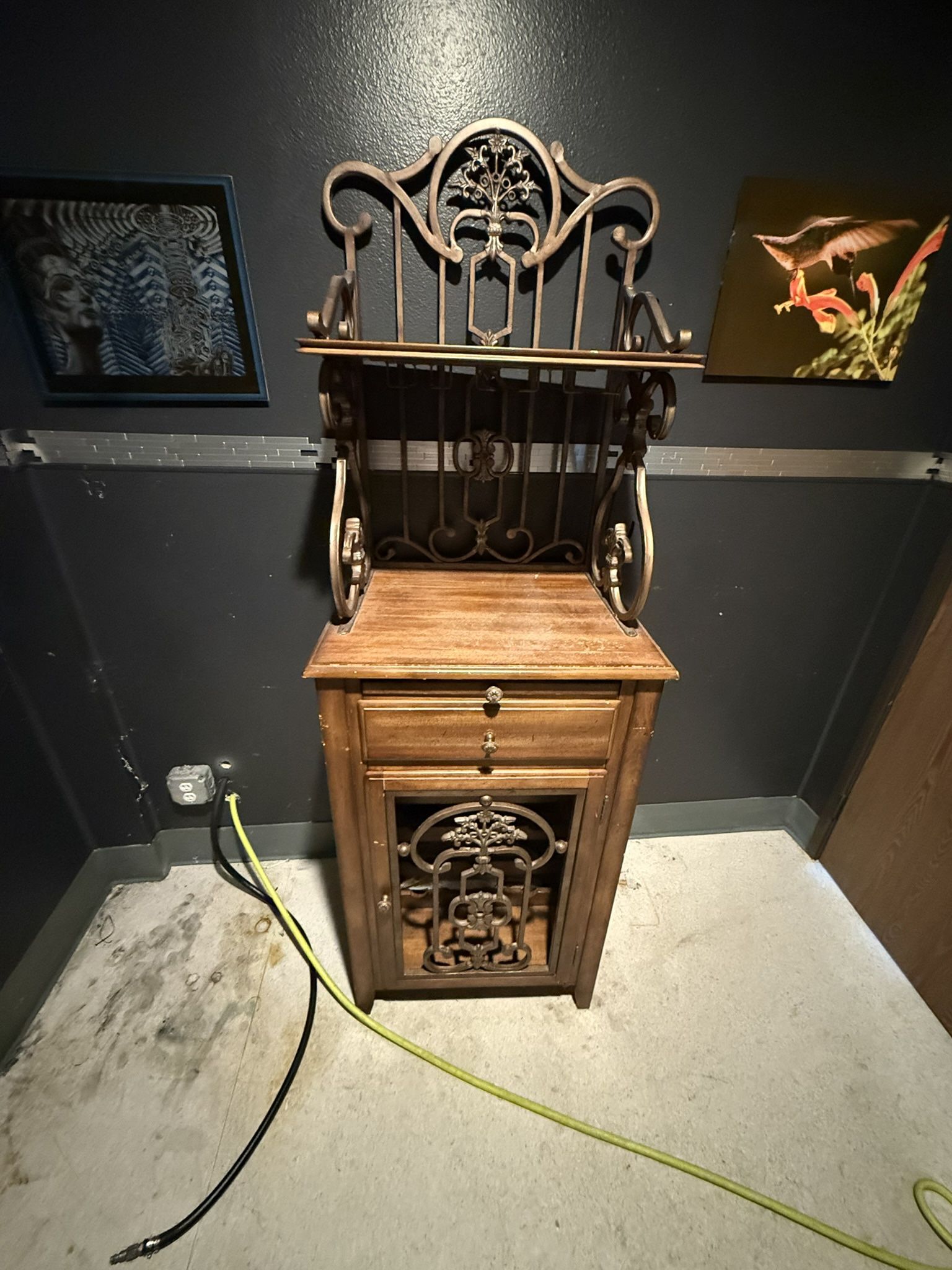 Wine Cabinet