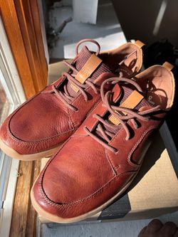 Clarks Brown Leather Lace-Up Casual Shoes