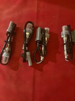 O2 Sensor Kit for 2014-2019 Chevy Tahoe, Silverado, Yukon