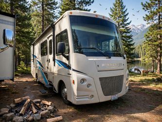 2020 Winnebago Vista 29VE Class A for sale
