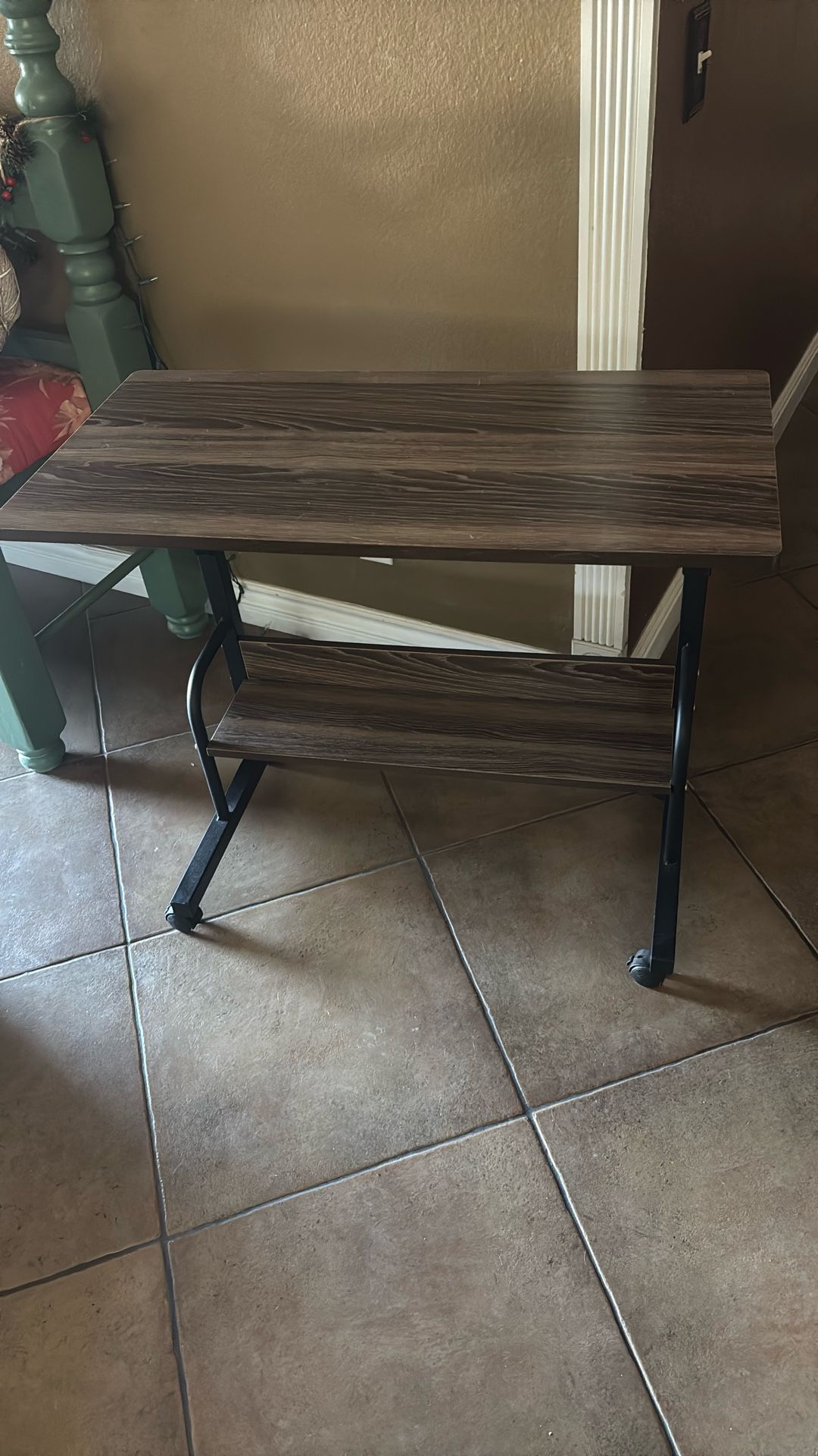 Small desk