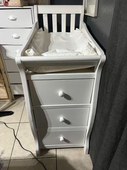 Baby changing station