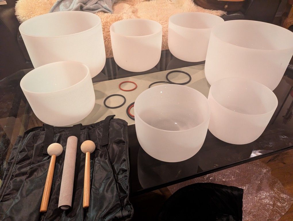 Crystal Singing Bowl Set W Padded Cases