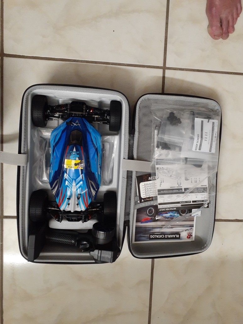 RLAARLO AMORIL 1:12 3S. 4 Wheel Drive