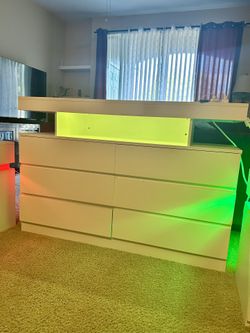 White Dresser With 2 Night Stands