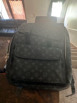 Louis Vuitton Monogram Eclipse Men's Black Backpack Zip & Buckle Closure