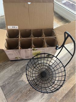 New glass set and fruit basket