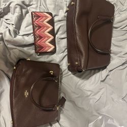Coach Hang Bag Set With Wallet Included 