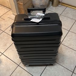 24 Inches Check In Travelers Luggage 