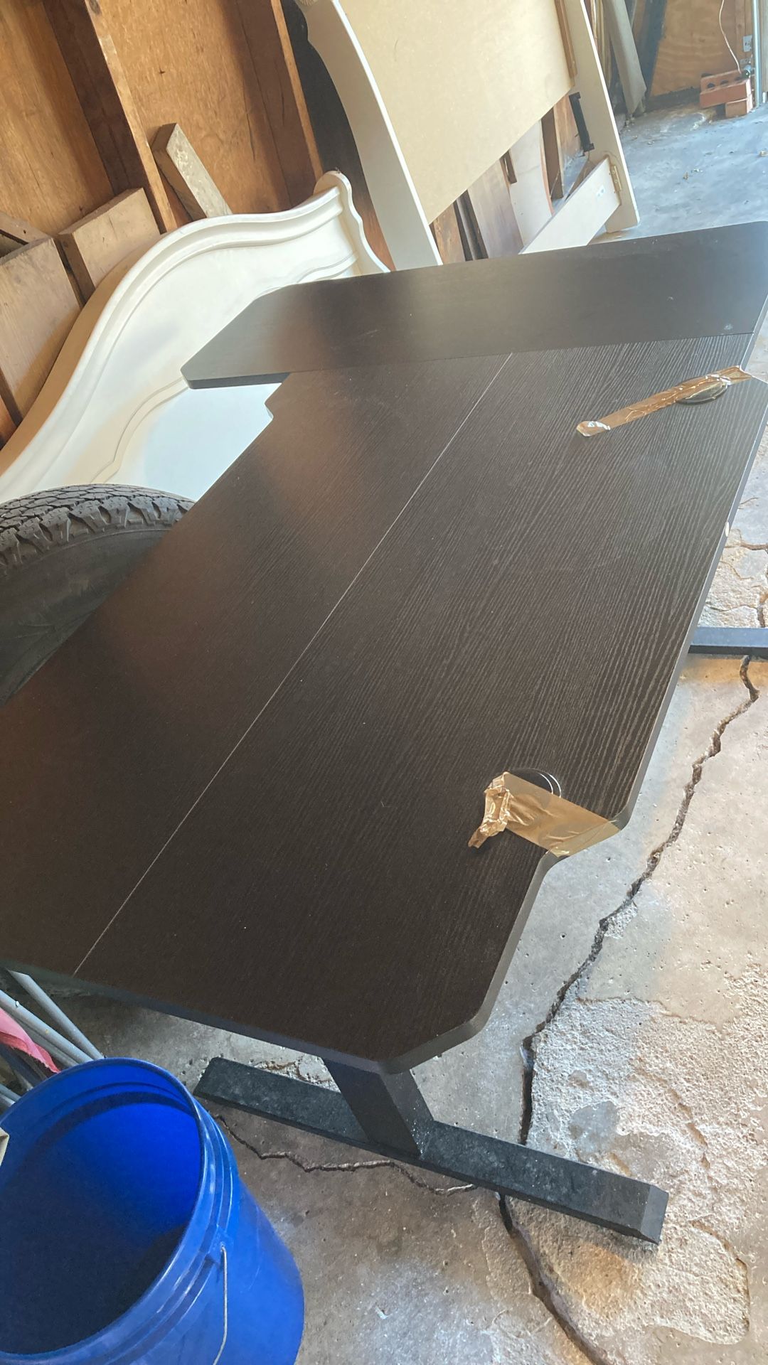Mechanical Gaming Table