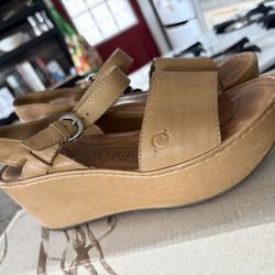 Born Leather Platform Sandal