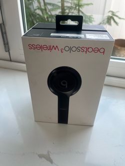 Beats Solo 3  Wireless headphone Gloss Black