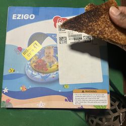 Swimming pool ring for infants