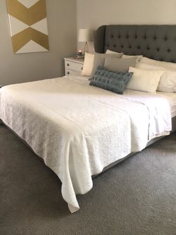 King Size Comforter Reversible Cream / off white & Beige
