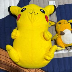 Large Pikachu Medium Raichu Plushy’s