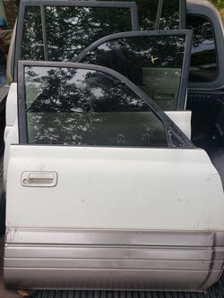 1999 Lexus Lx450 doors