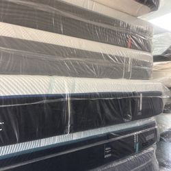 Too Name Brand Mattresses For Sale 
