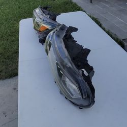 2019 Honda Accord 2.0T OEM LED Headlight Set – Driver & Passenger Side 