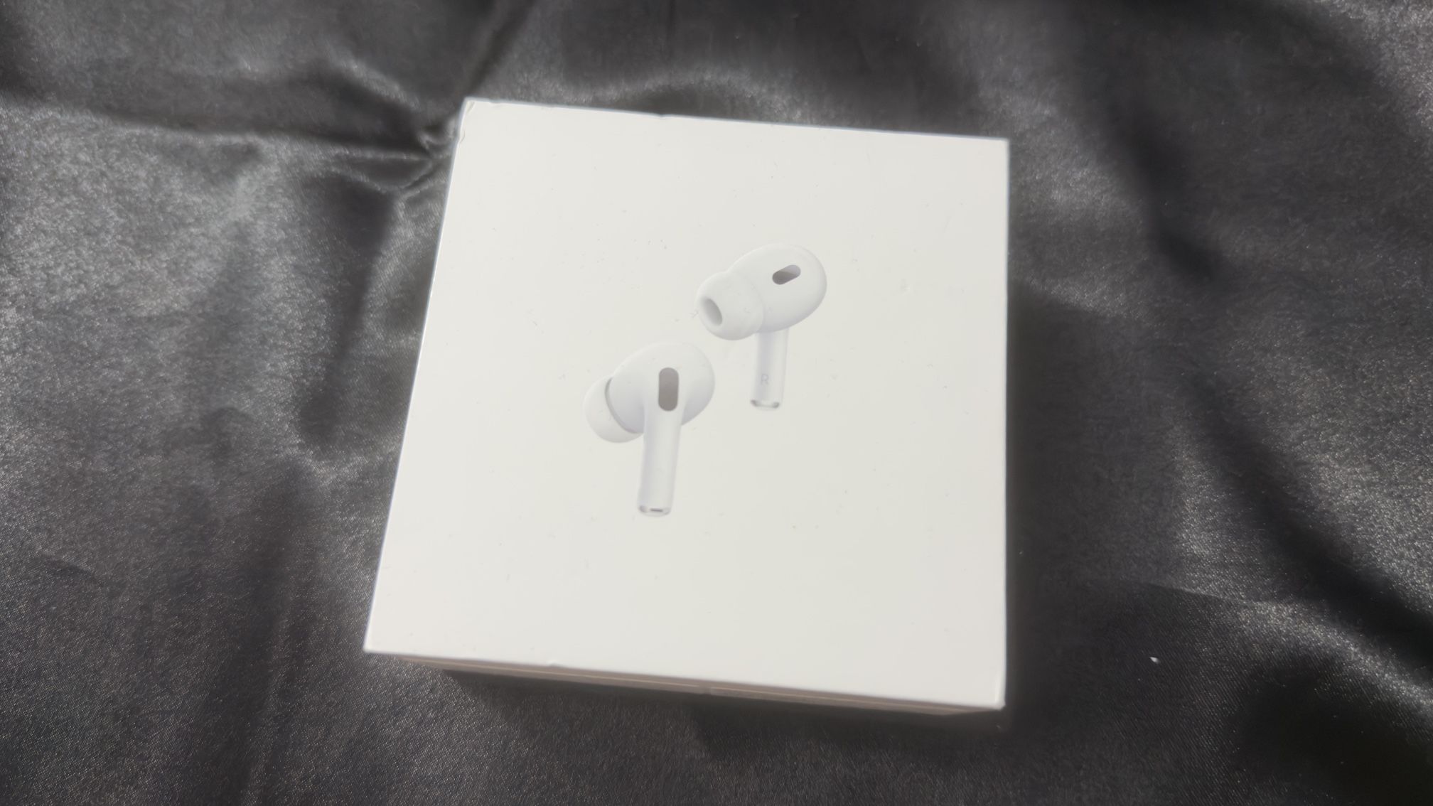 🆕 Apple AirPods Pro 2