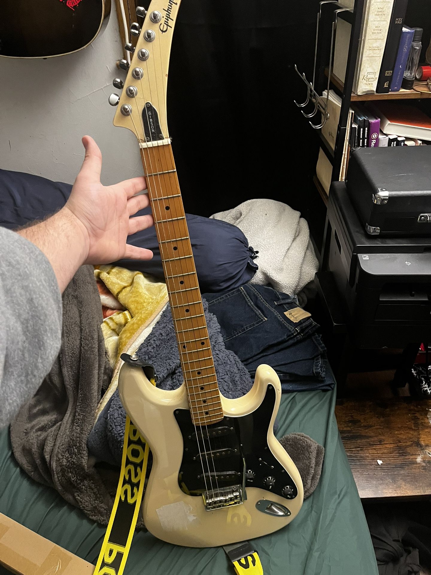 Epiphone 1985 S310 VINTAGE
