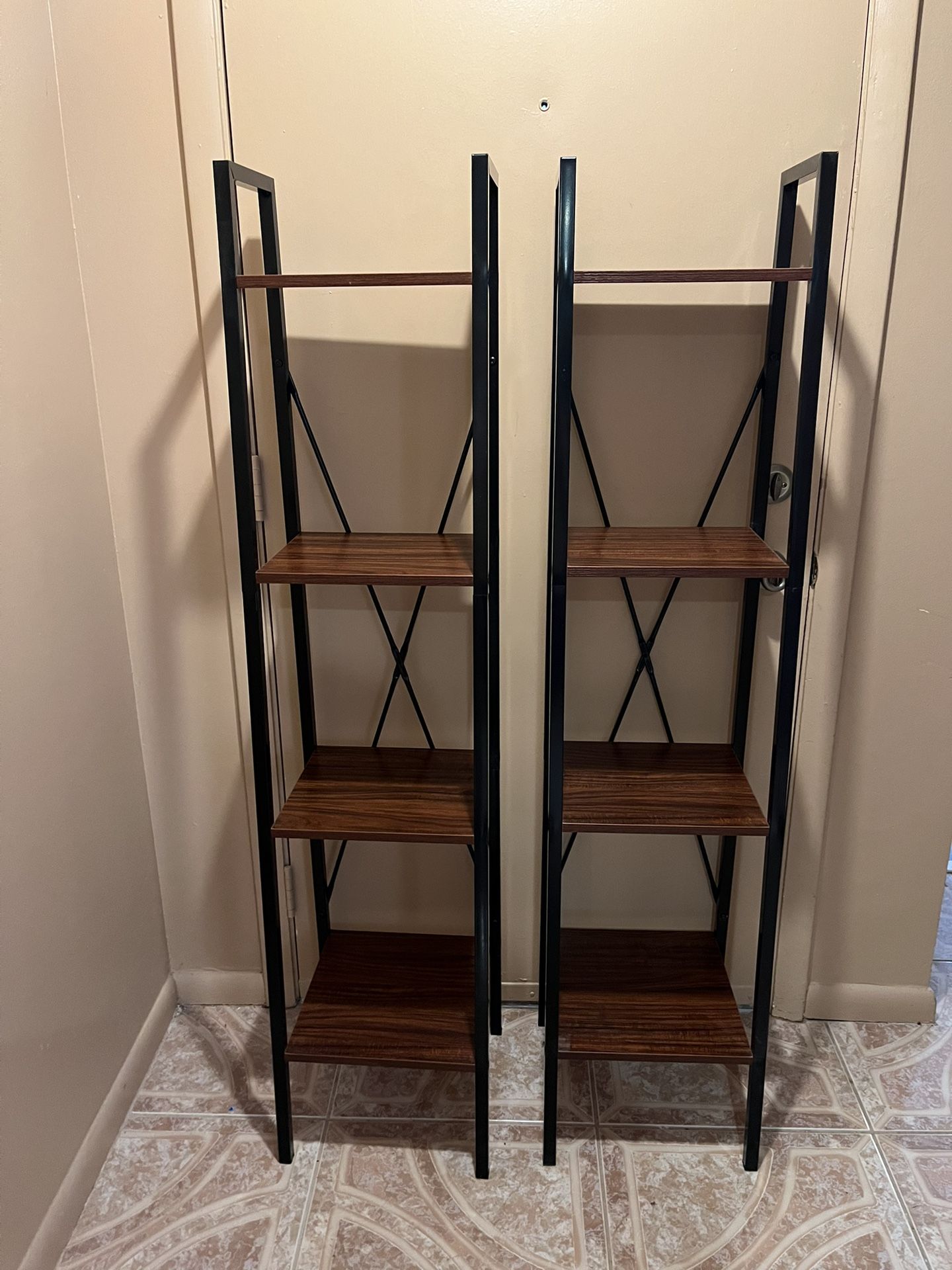 Set Of 2 Shelves