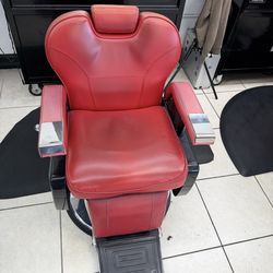 Barber chair 🚨