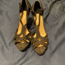 Gianni Bini Black Heels Sz 7.5