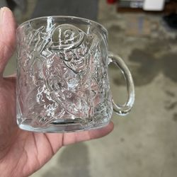 This is a vintage 1995 McDonald's Batman Forever The Riddler promotional glass mug.  Design: Features a raised, textured design of The Riddler charact