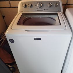 Maytag Washer & Electric Dryer 