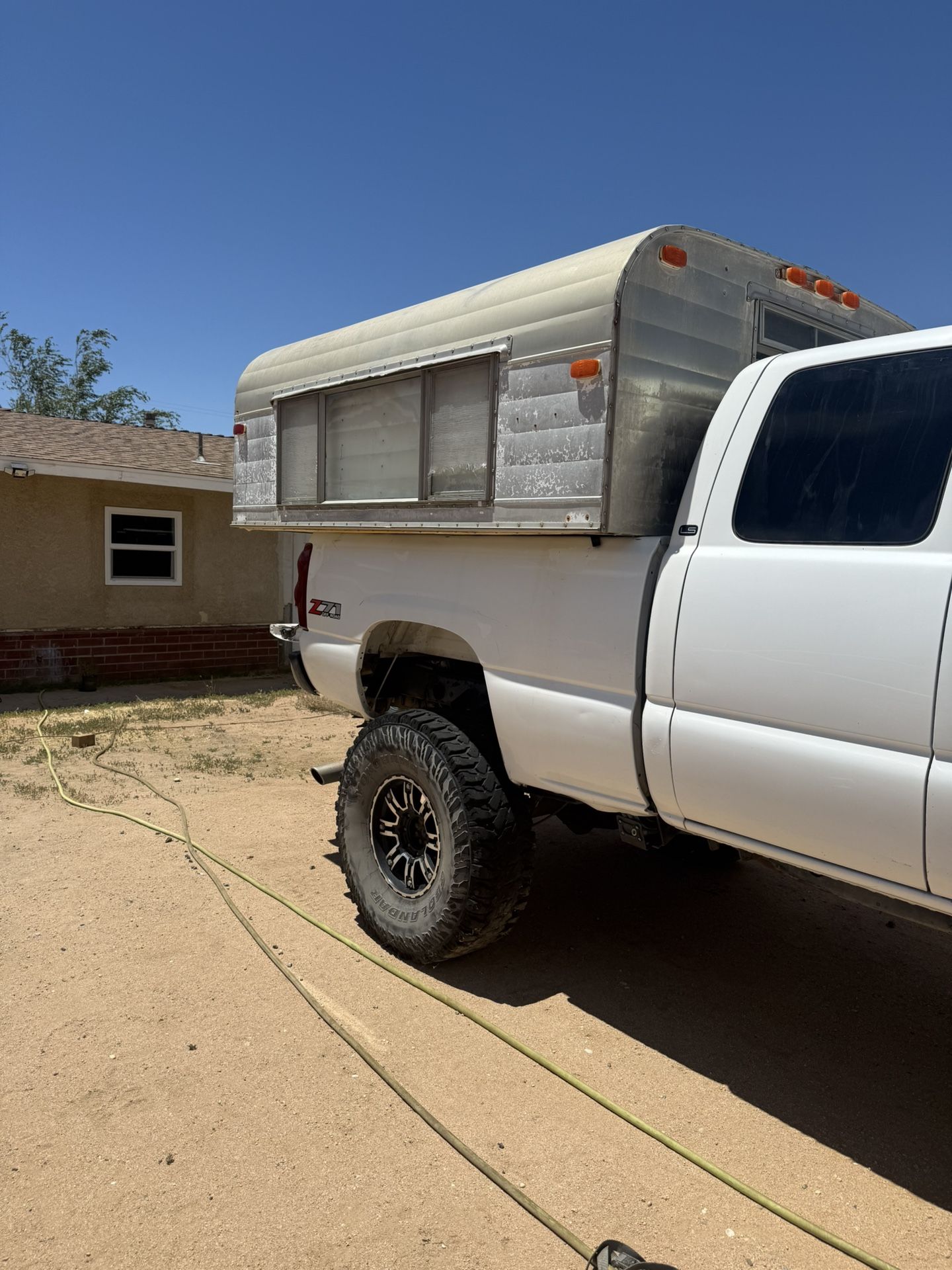 Alaskan Camper
