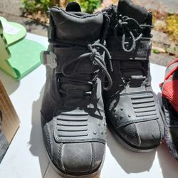 Speed and Strength Motorcycle Boots – Size 8