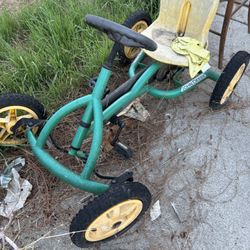 John Deere Cart /Bike