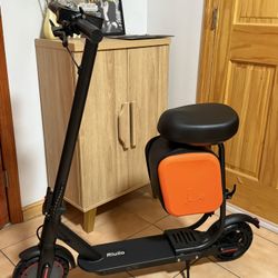 E-scooter With Seat