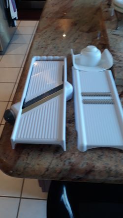 Euro Kitxhen shredder and slicer