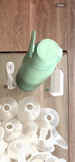 Momcozy bottle warmer