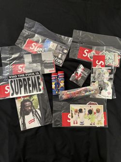 Lot Supreme Accessories 
