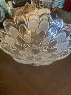 Clear Glass Flower Petal Decorative Bowl