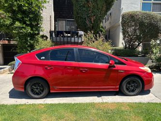2013 TOYOTA PRIUS HYBRID 190.000 MILES $ 5800