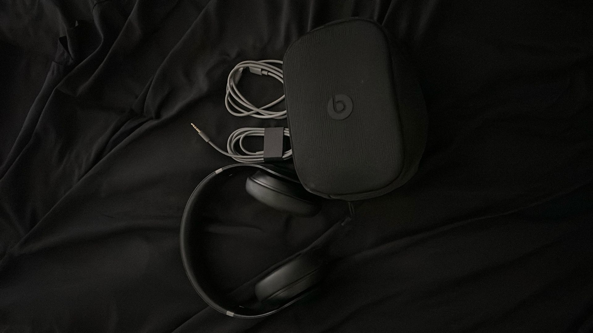 Beats Studio Pro
