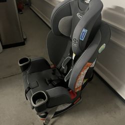 GRACO Extend2Fit 3-in-1 Car Seat