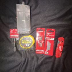 Dewalt Measuring Tape Milwaukee Chuck Adapter  Bits For 1/4 Impac And Milwauke Knofe And Blades 