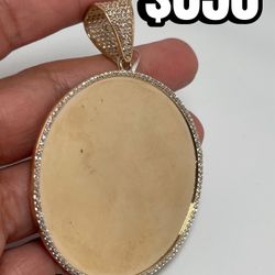 10k Pendant 13.2 Grams 