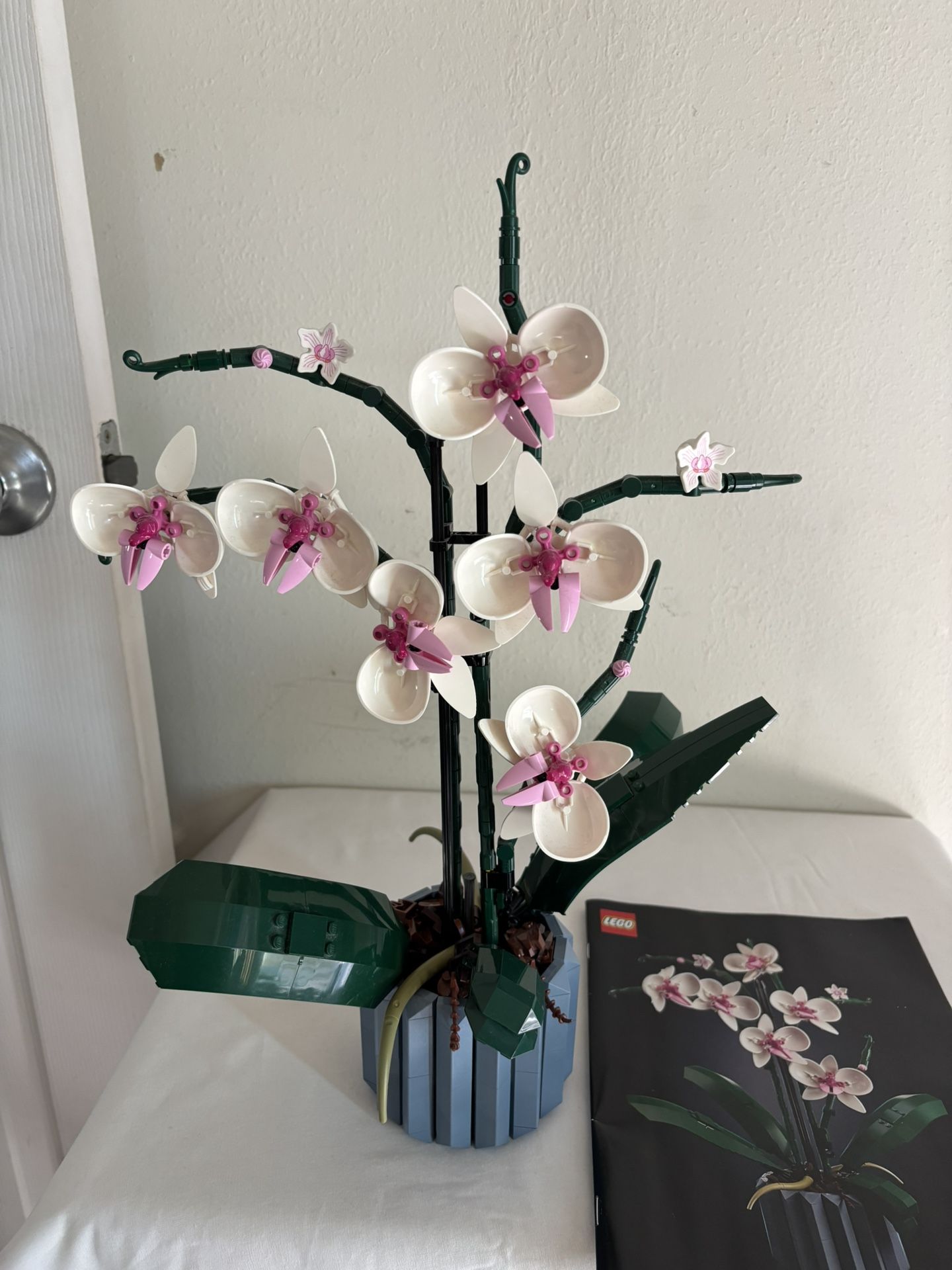 Lego 10311 Botanical Garden Orchid 908pcs: 100% Complete with Box