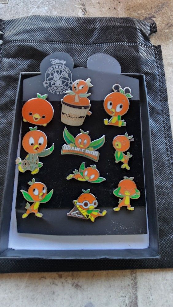 Disney 10 Piece Orange Bird Set