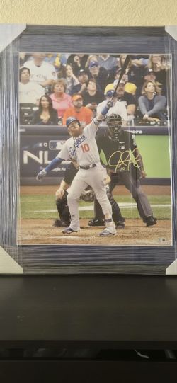 Justin Turner Canvas Frame