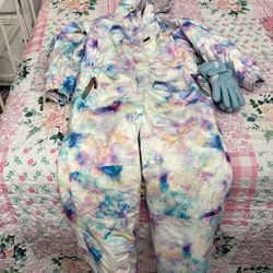 $25 One Piece Kids Snowsuit size medium youth
